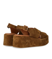 STRATEGIA TOFFEE PLATFORM SANDAL