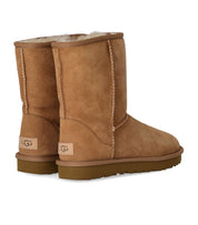 UGG CLASSIC SHORT II CHESTNUT BOOT