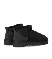 UGG CLASSIC ULTRA MINI BLACK BOOT