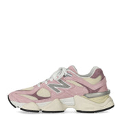 NEW BALANCE 9060 PINK SNEAKER