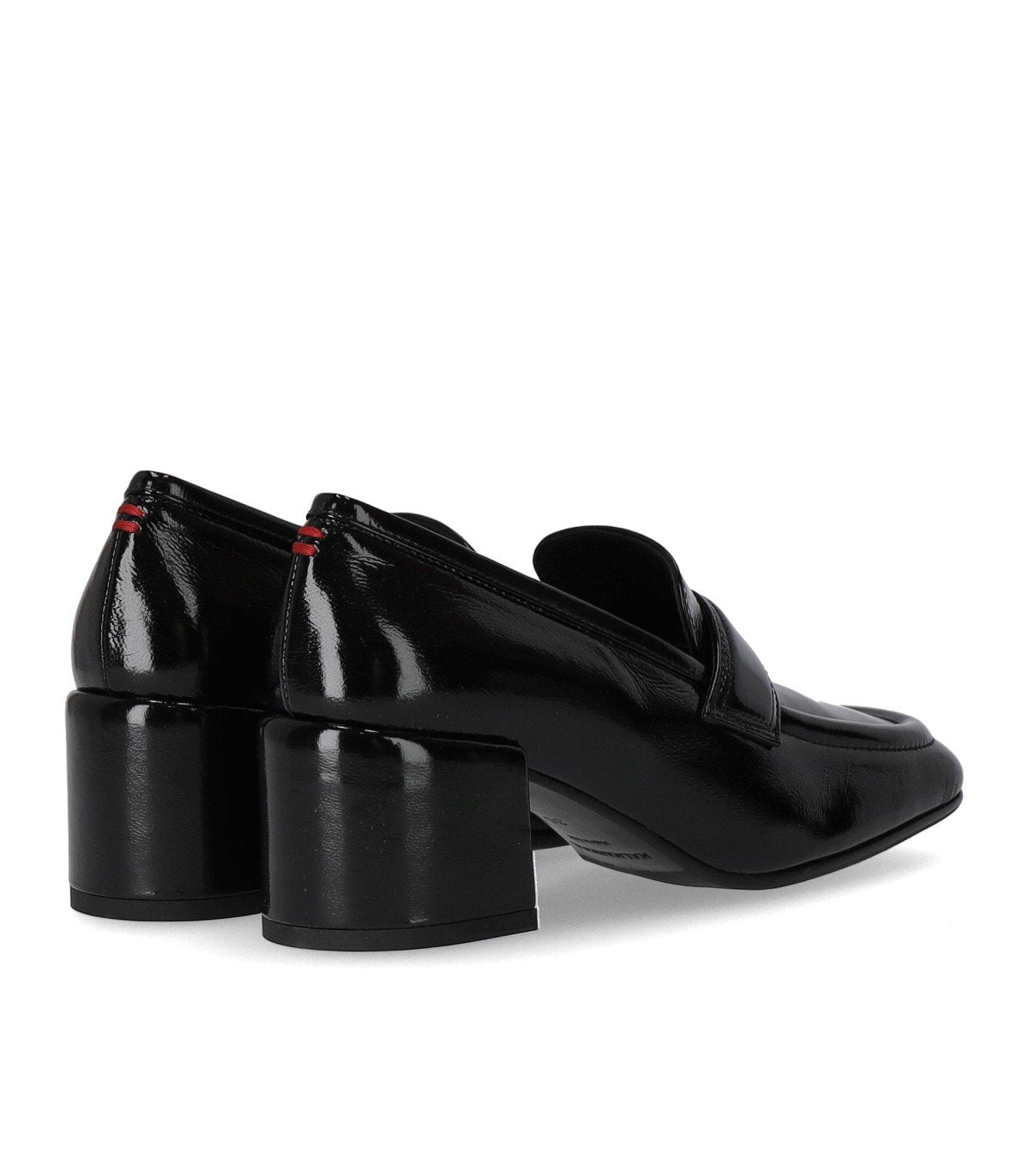 HALMANERA GLAZE BLACK HEELED LOAFER