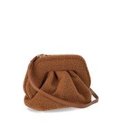 THEMOIRè GEA CORAL SPONGE TOFFEE CLUTCH BAG