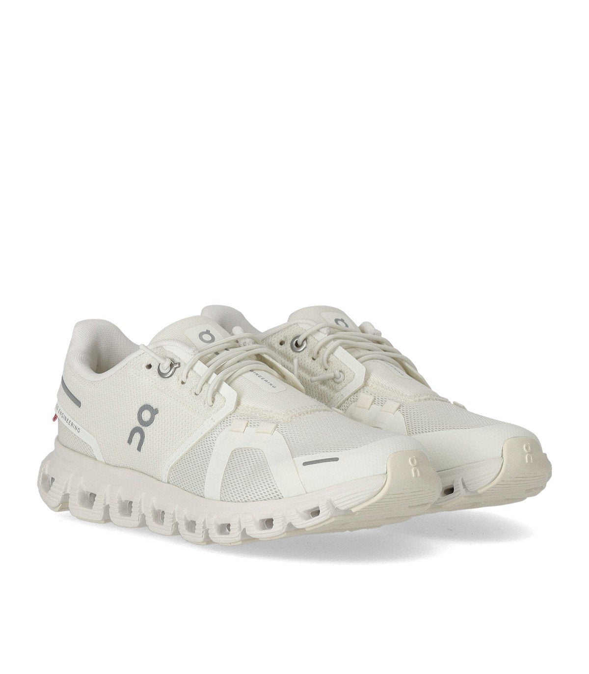 ON CLOUD 6 WHITE SNEAKER