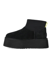 UGG CLASSIC MINI DIPPER BLACK BOOT