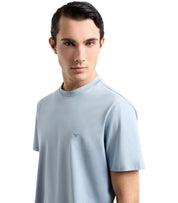 EMPORIO ARMANI TRAVEL ESSENTIAL HELLBLAUES T-SHIRT