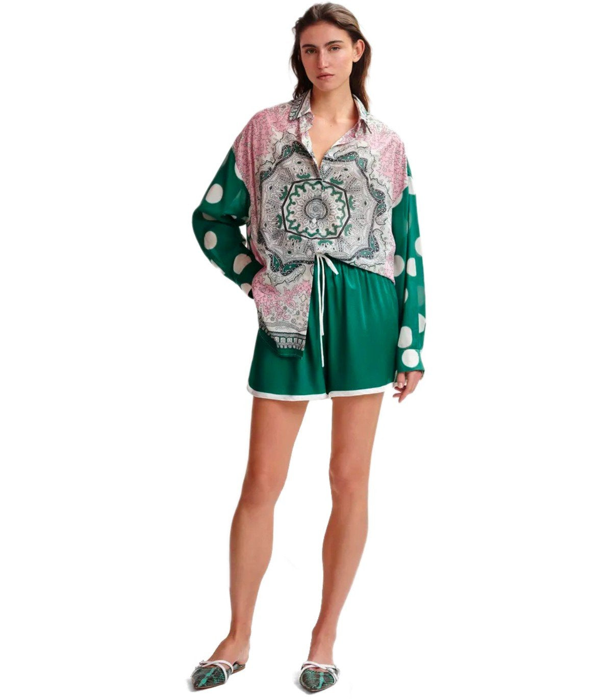 ESSENTIEL ANTWERP HIRGINIA GREEN SHORTS