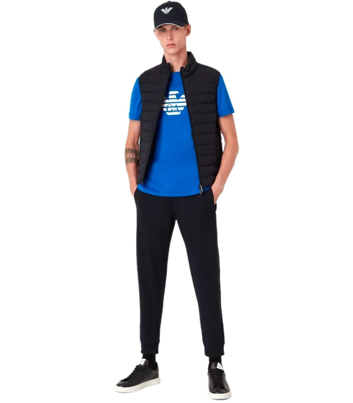 EMPORIO ARMANI ESSENTIAL NAVY BLUE QUILTED VEST