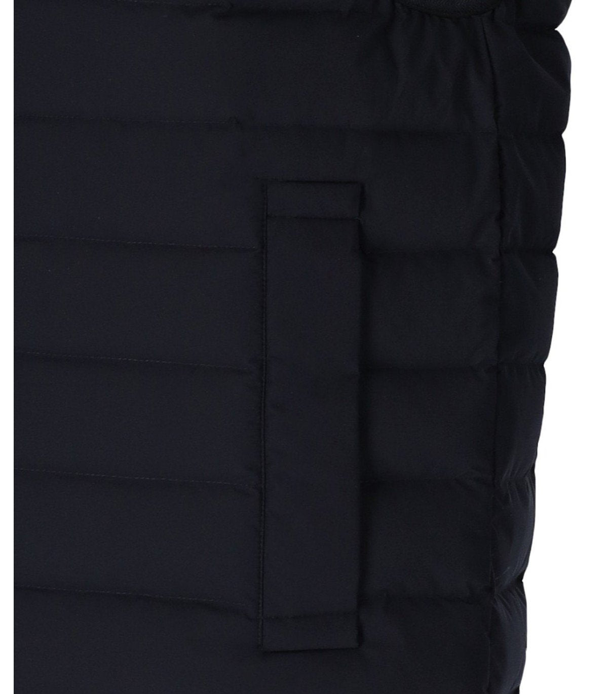EMPORIO ARMANI ESSENTIAL NAVY BLUE QUILTED VEST