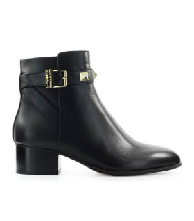 MICHAEL KORS BRITTON BLACK ANKLE BOOT WITH STUDS