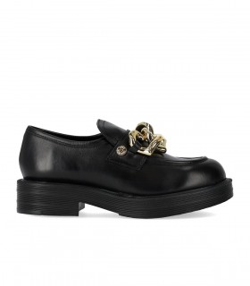 LOVE MOSCHINO BLACK LOAFER WITH CHAIN