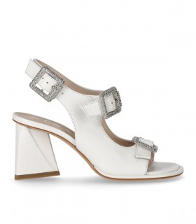 STRATEGIA NATURE WHITE HEELED SANDAL