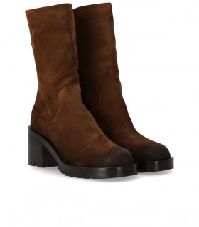 STRATEGIA LIFE BROWN HEELED ANKLE BOOT