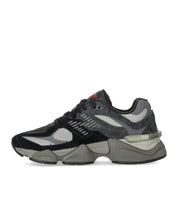 NEW BALANCE 9060 SCHWARZER SNEAKER