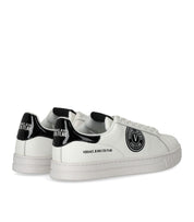 VERSACE JEANS COUTURE COURT 88 V-EMBLEM WEISSER SNEAKER