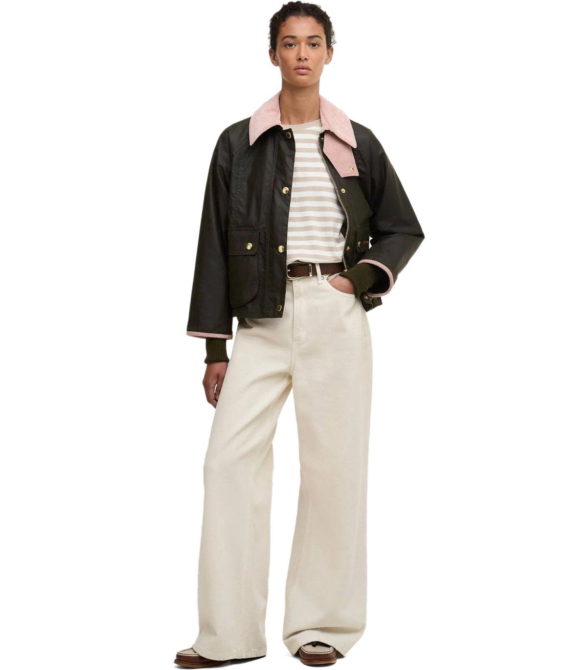 BARBOUR BEADNELL WAX OLIVGRÜNE CROPPED JACKE