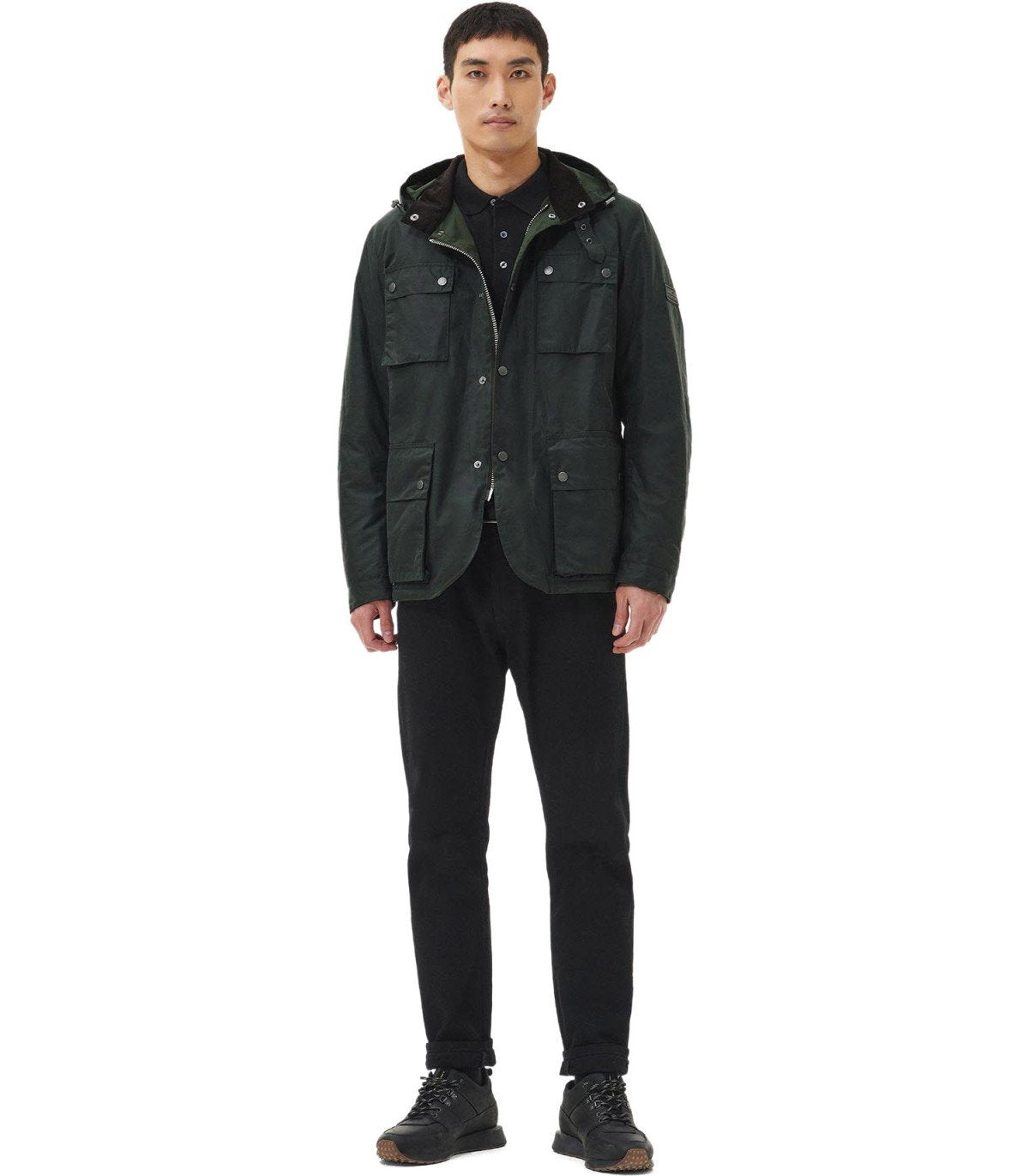 BARBOUR INTERNATIONAL AUTO WAX SALBEIGRÜNE KAPUZENJACKE