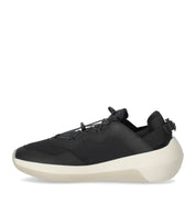 EMPORIO ARMANI TRAVEL ESSENTIAL BLACK SNEAKER