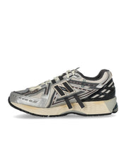 BASKETS 1906 GRIS ARGENT NEW BALANCE