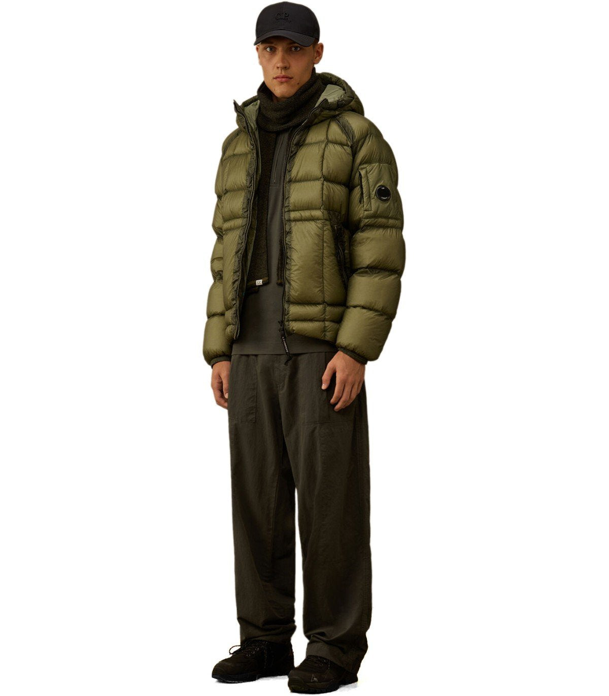 C.P. COMPANY D.D. SHELL CAPERS DAUNENJACKE MIT KAPUZE