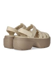 CROCS STOMP FISHERMAN BEIGE SANDAL