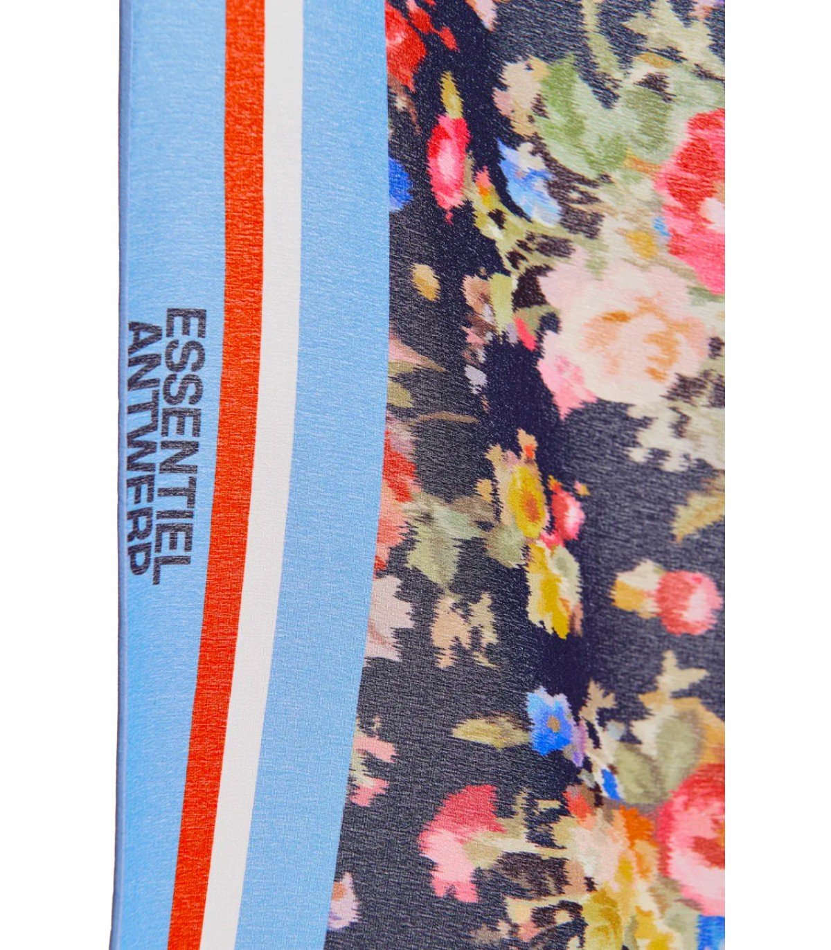 ESSENTIEL ANTWERP JUNGLE LIGHT BLUE FOULARD SCARF