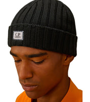 C.P. COMPANY BLACK RIBBED BEANIE