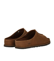 UGG OTZO DARK CHESTNUT SLIDE