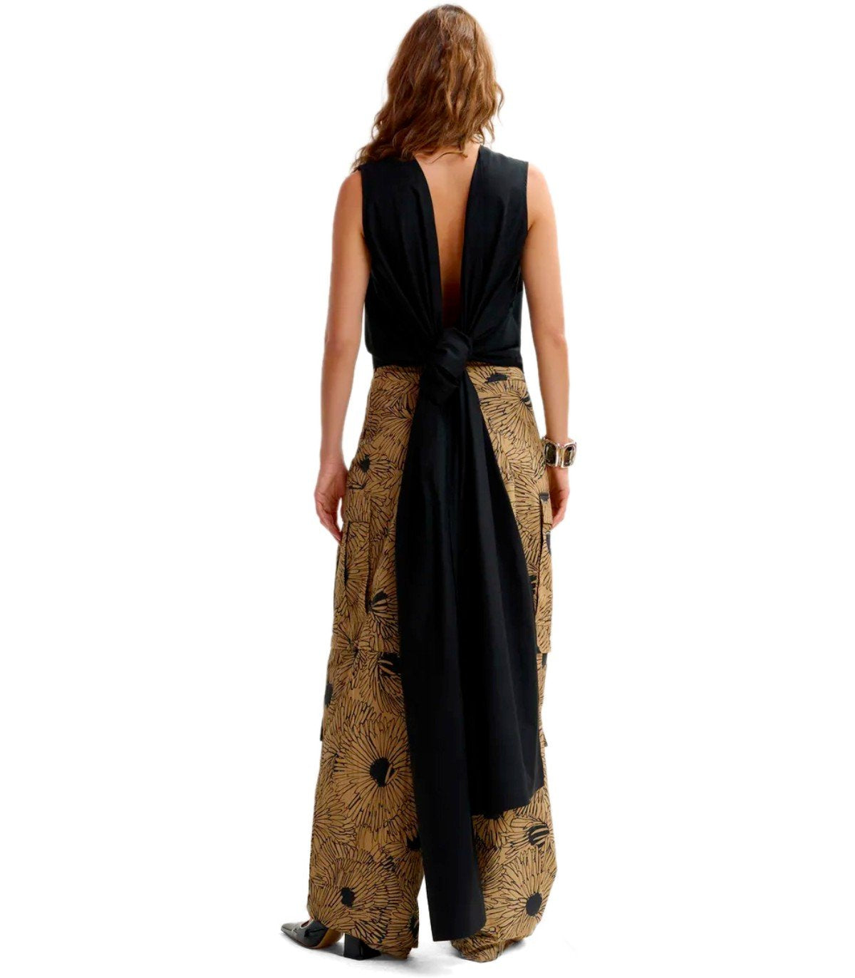 ESSENTIEL ANTWERP JELANI BLACK TOP