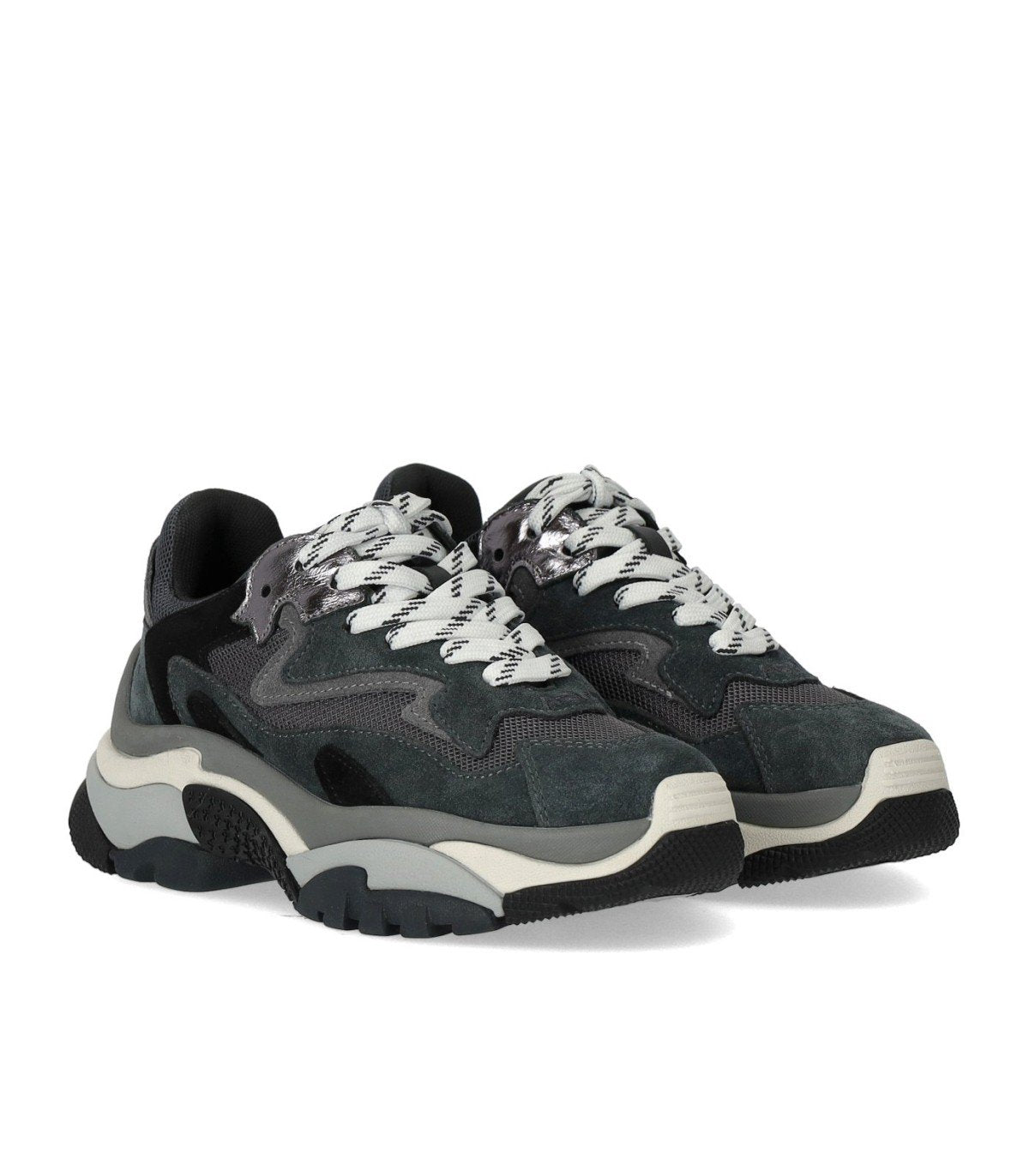 ASH ADDICT GRAUER SNEAKER