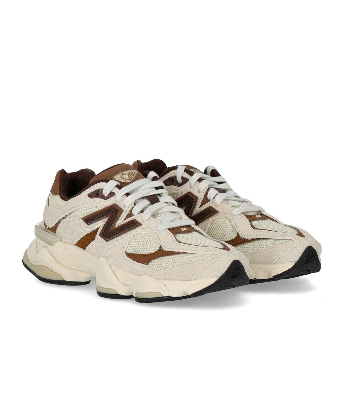 NEW BALANCE 9060 BEIGE SNEAKER