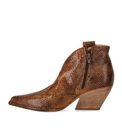 ELENA IACHI TOBACCO TEXAN ANKLE BOOT