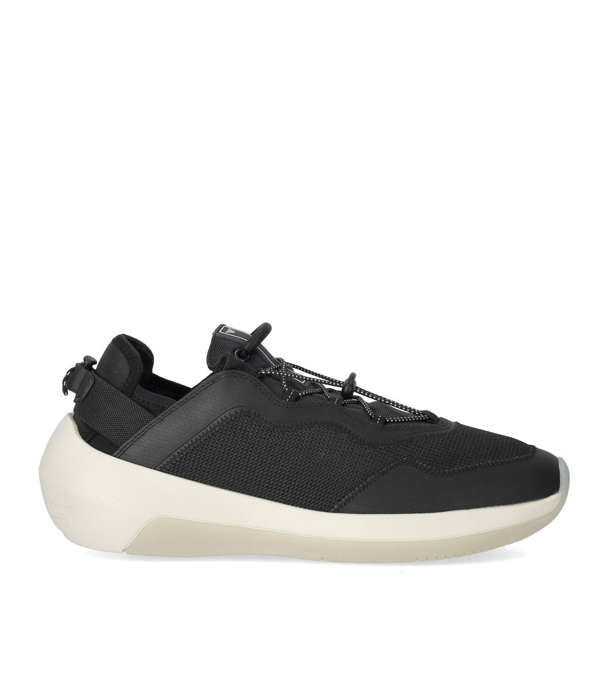 EMPORIO ARMANI TRAVEL ESSENTIAL BLACK SNEAKER